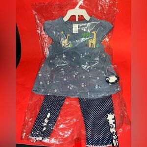 Adorable Blue Baby Outfit with Giraffe Embroidery